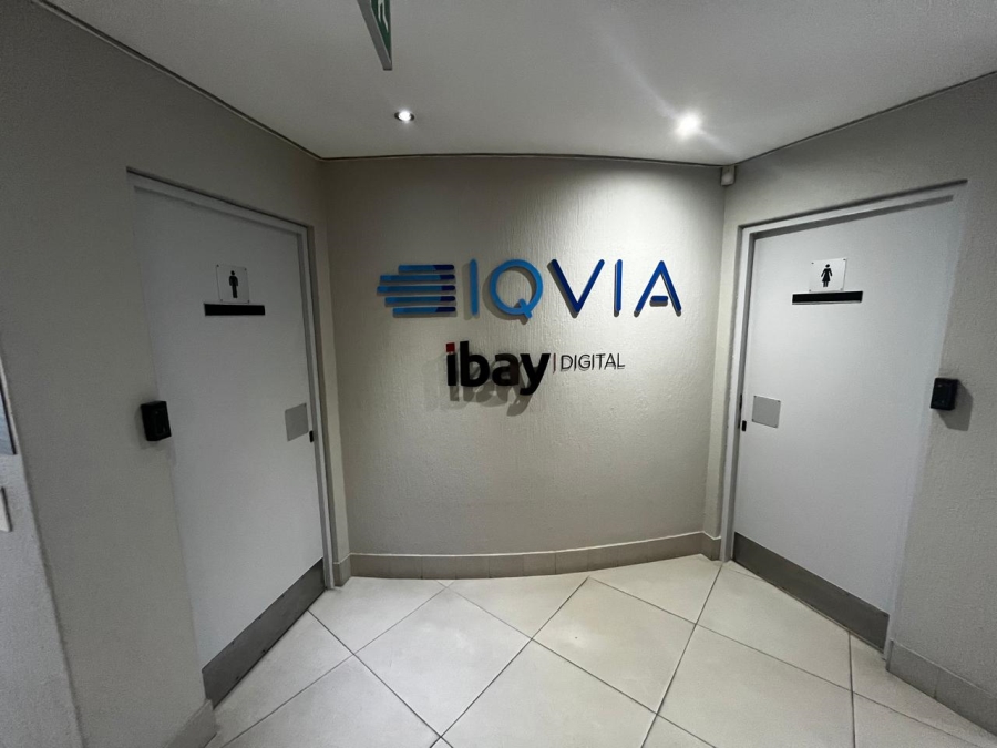 To Let Commercial Property for Rent in Rosendal Western Cape